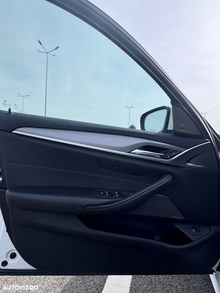 BMW Seria 5 530d xDrive Aut. - 10