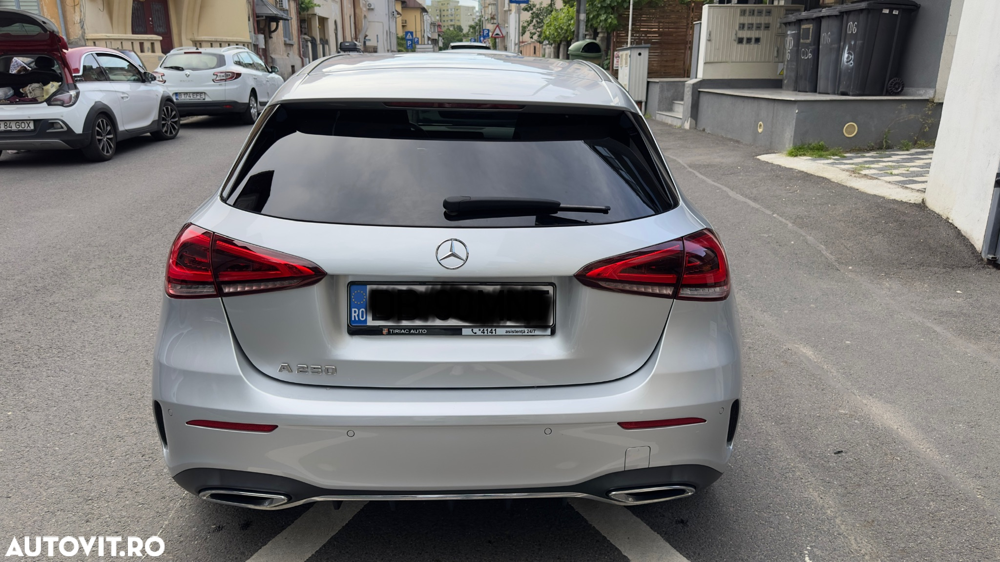 Mercedes-Benz A - 4