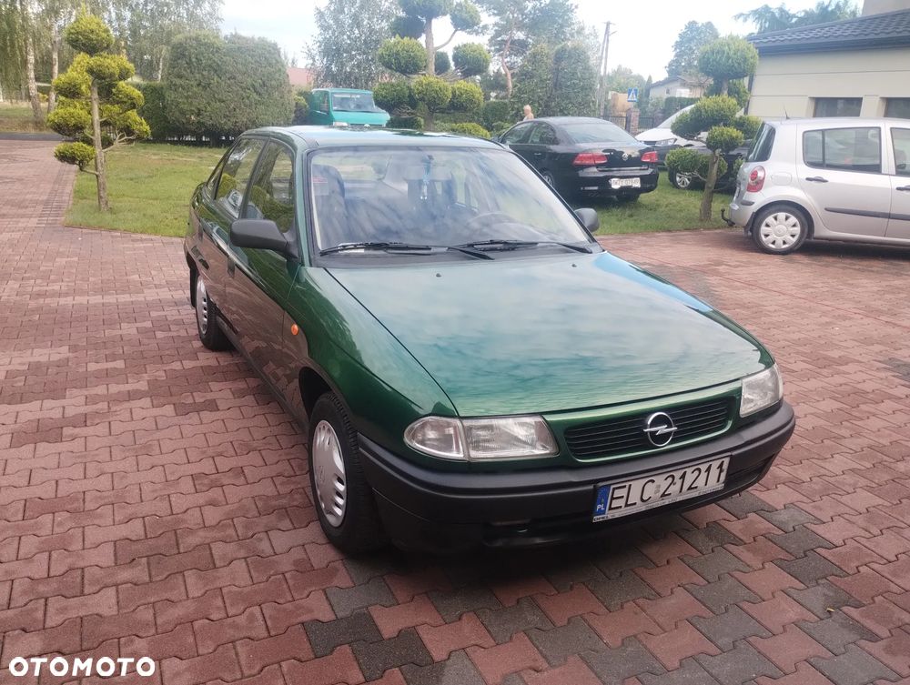 Opel Astra - 9