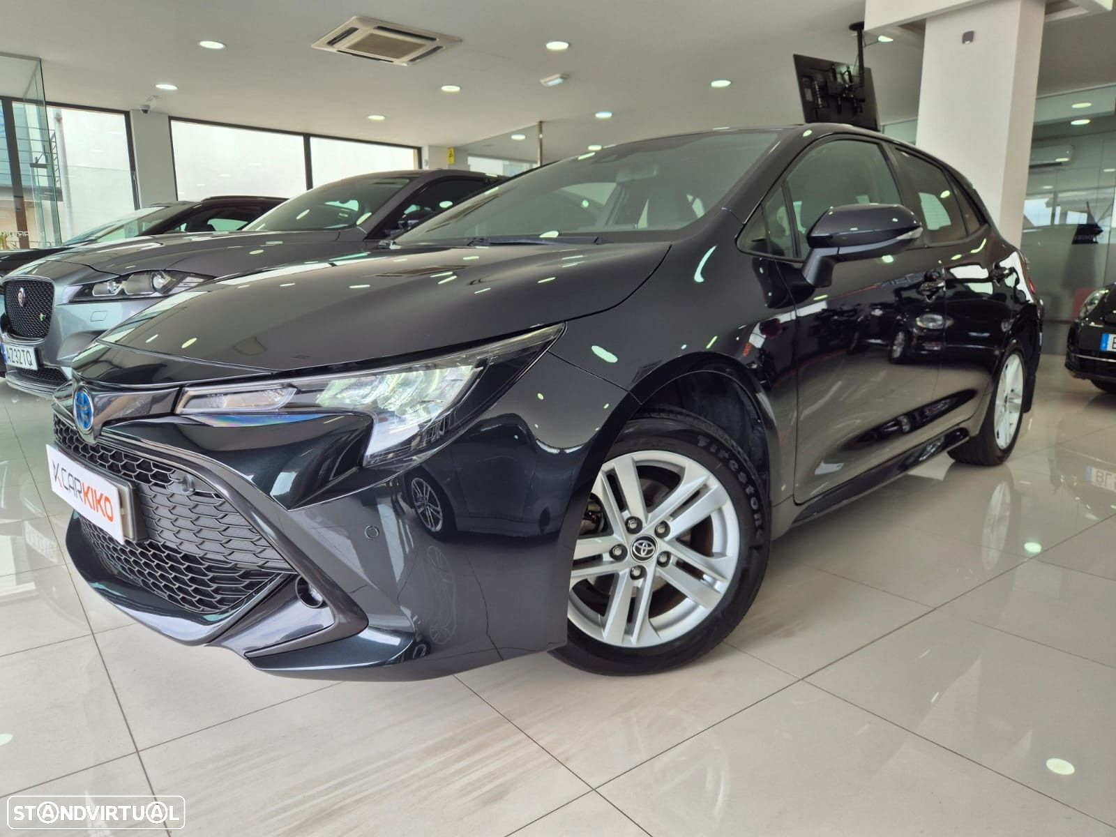 Toyota Corolla 1.8 Hybrid Comfort Plus - 2