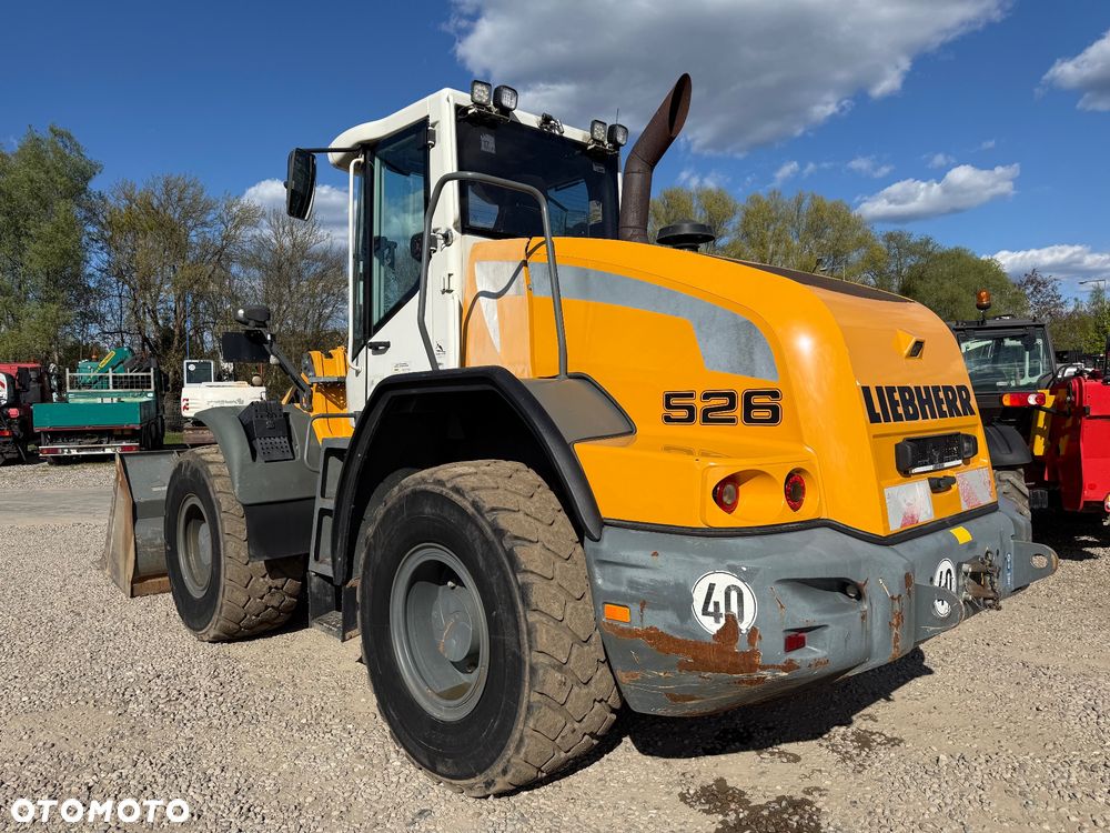 Liebherr L526 - 3