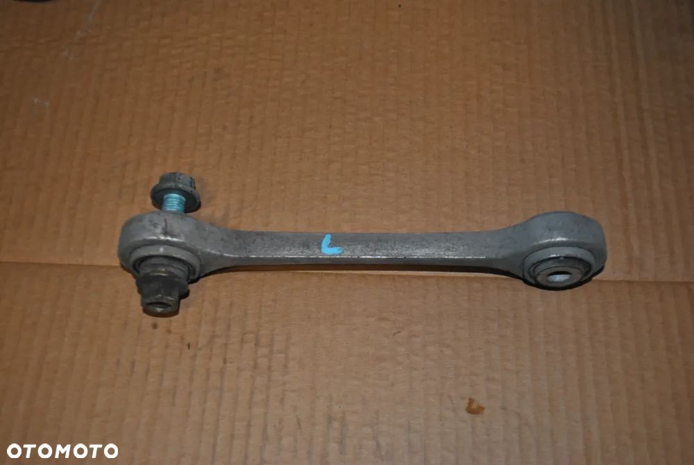 Mocowanie amortyzatora VW TOUAREG I  7L  3.0 TDI - 1