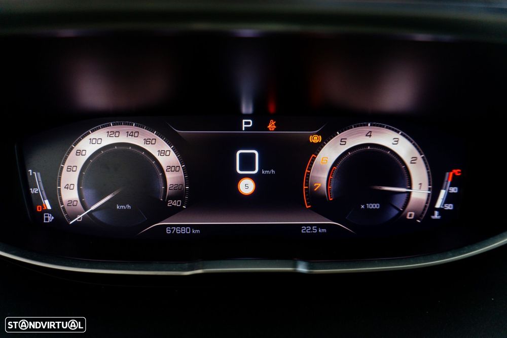 Peugeot 3008 1.2 PureTech GT EAT8 - 10