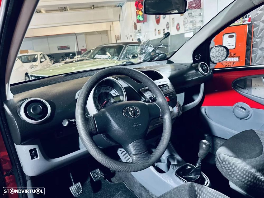 Toyota Aygo - 19