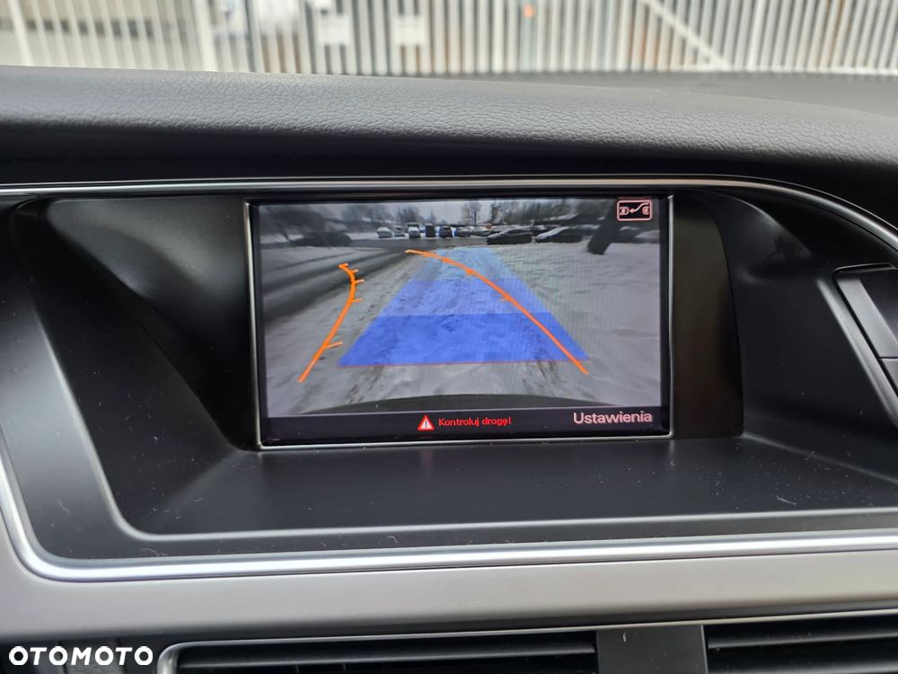 Audi A4 Limousine - 15