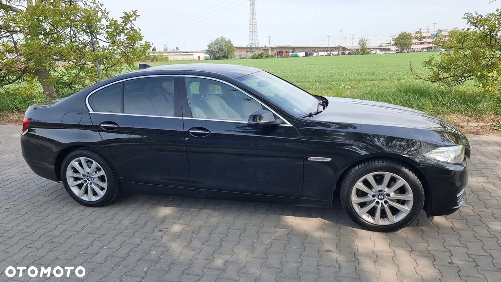 BMW Seria 5 520d - 36