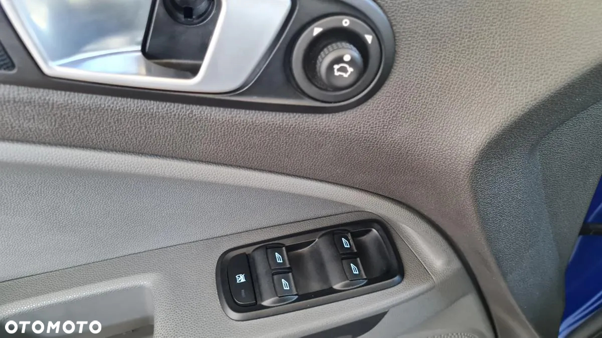 Ford EcoSport 1.0 EcoBoost TITANIUM - 21