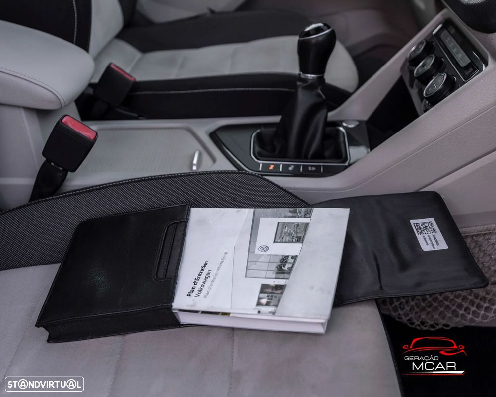 VW Tiguan Allspace - 17