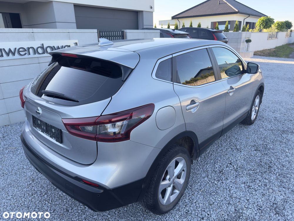 Nissan Qashqai 1.5 dCi N-Connecta - 22