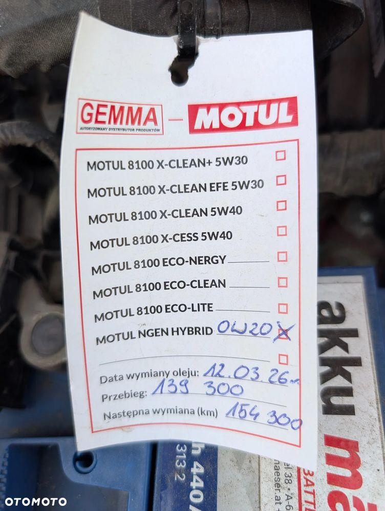 Toyota Corolla 1.8 Hybrid Executive - 32