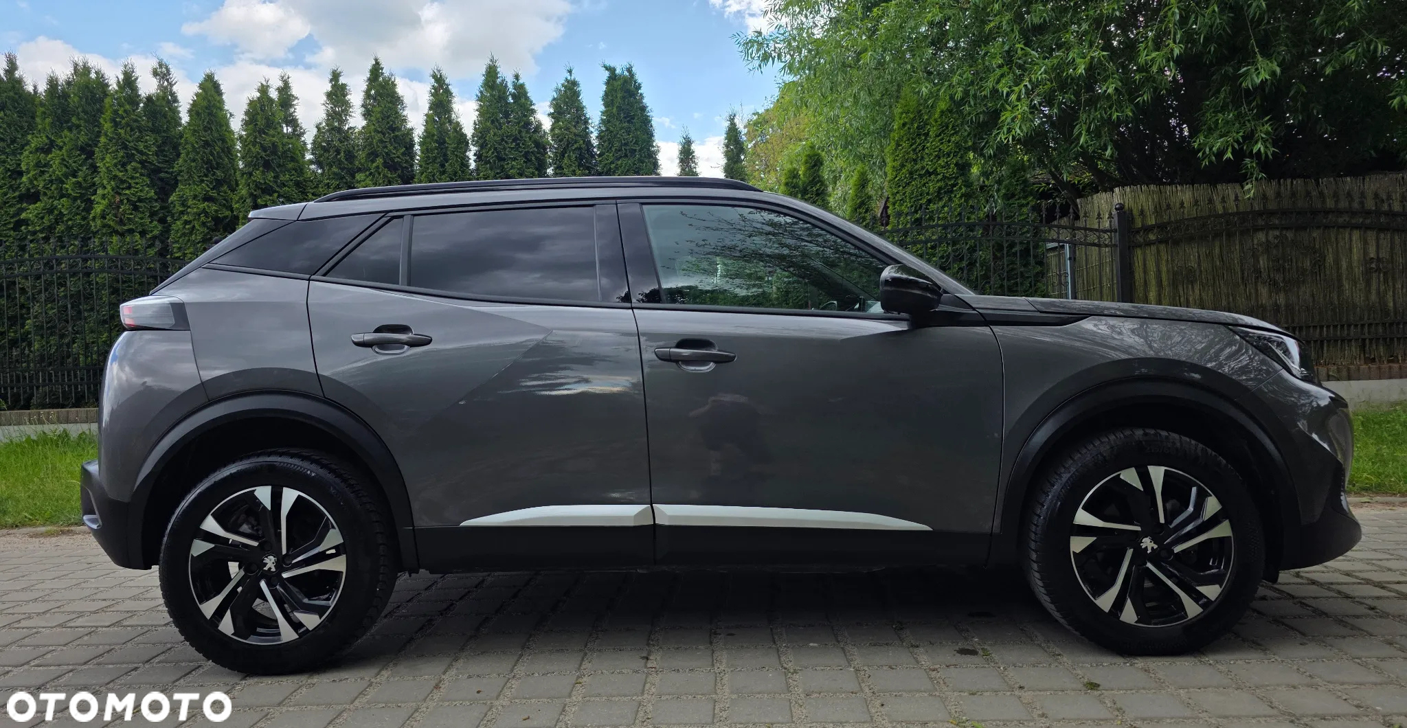 Peugeot 2008 1.5 BlueHDi Allure Pack S&S - 4