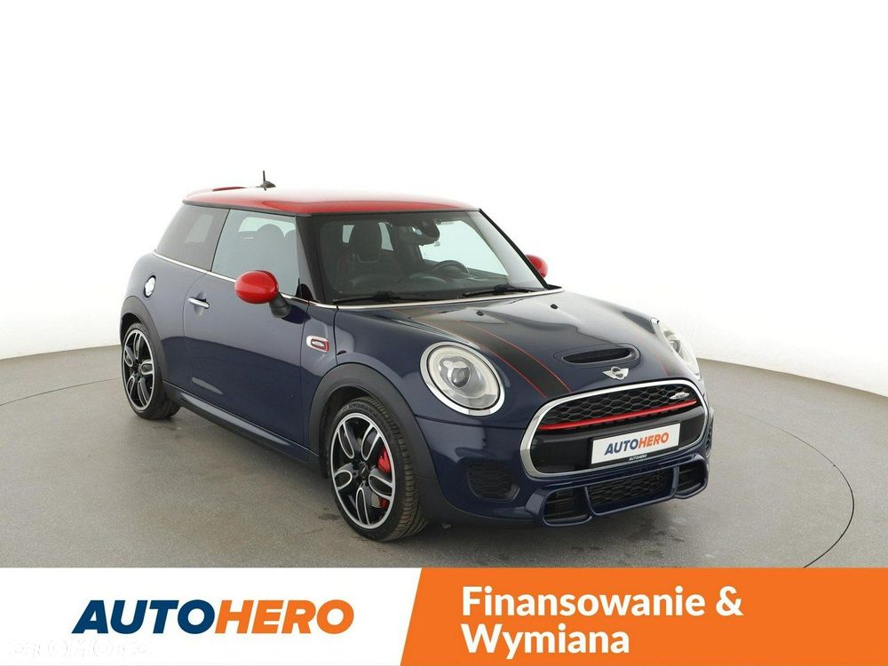 MINI John Cooper Works - 10