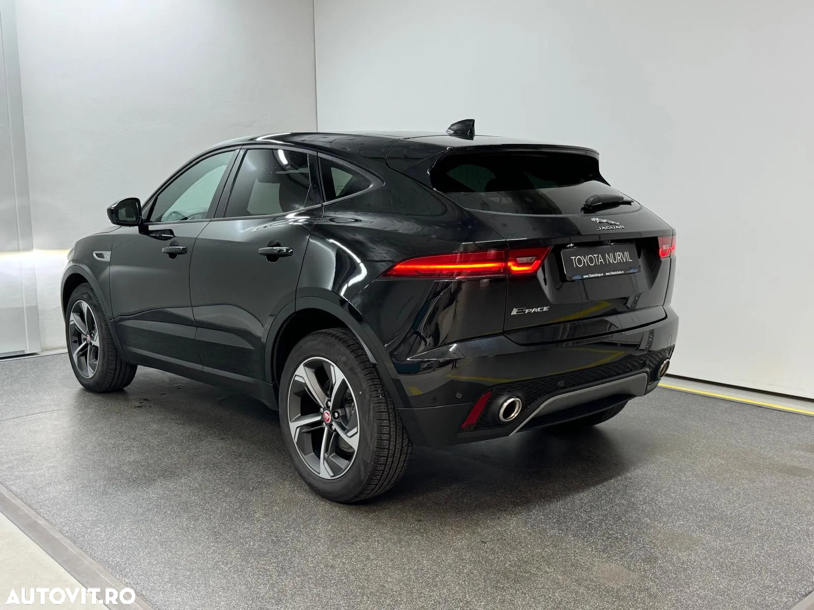 Jaguar E-Pace - 3