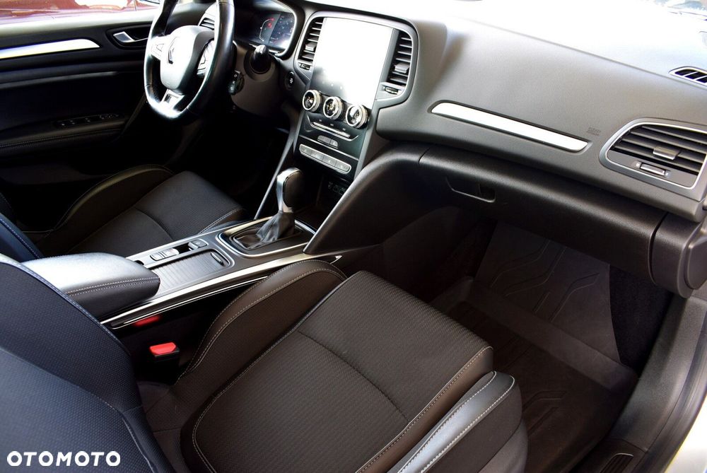 Renault Megane 1.3 TCe FAP Intens EDC - 16