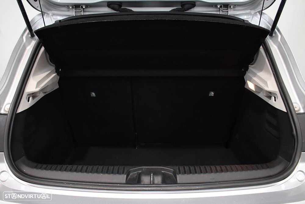 Renault Clio 1.0 TCe Limited Bi-Fuel - 24