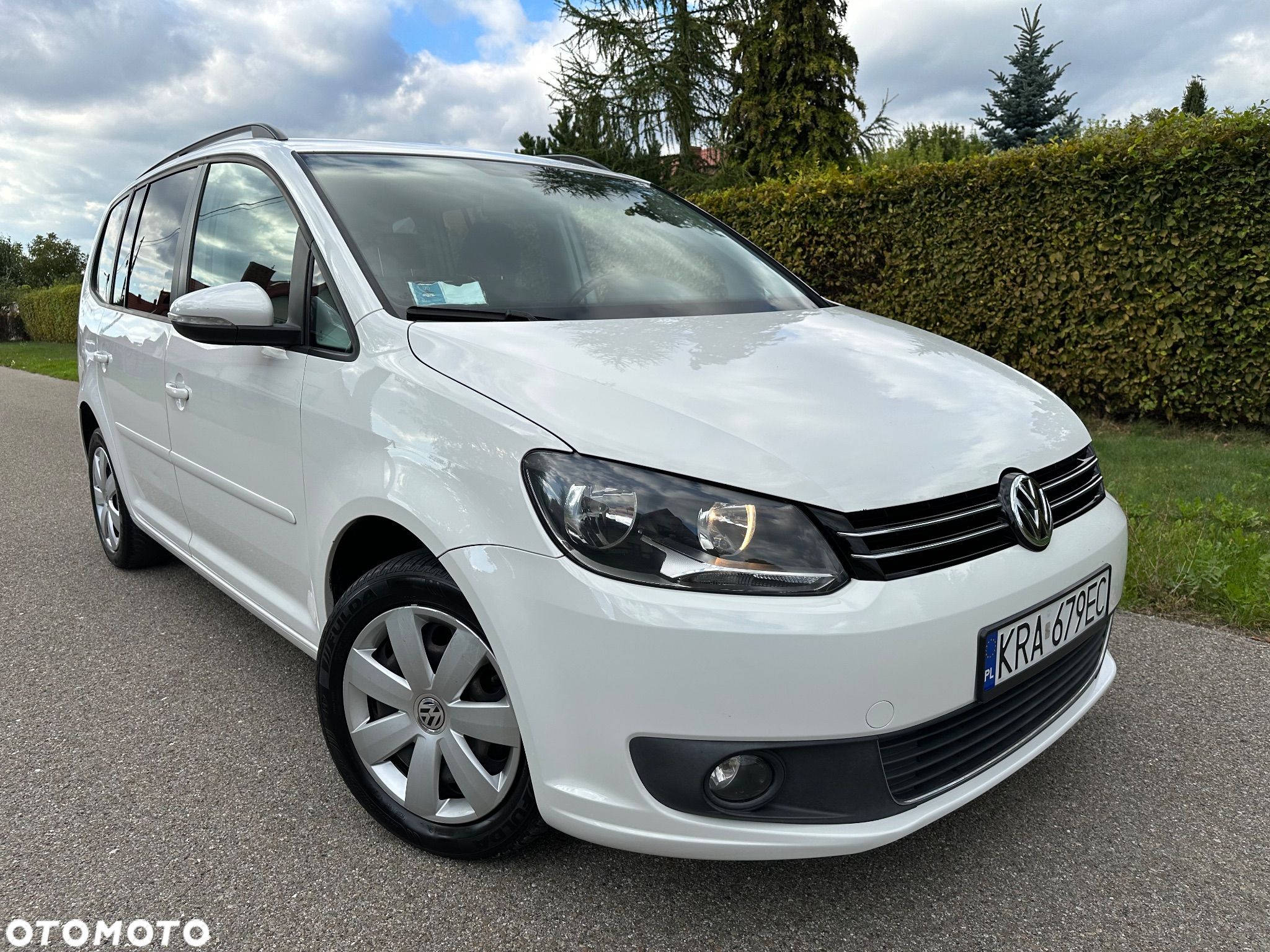 Volkswagen Touran 1.6 TDI DPF BlueMotion Technology DSG Highline - 17