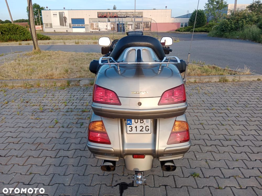 Honda GL - 6