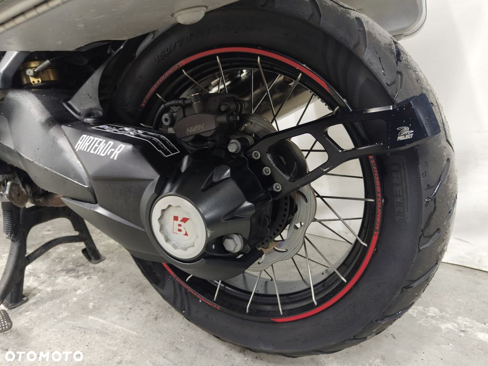 Honda VFR - 22