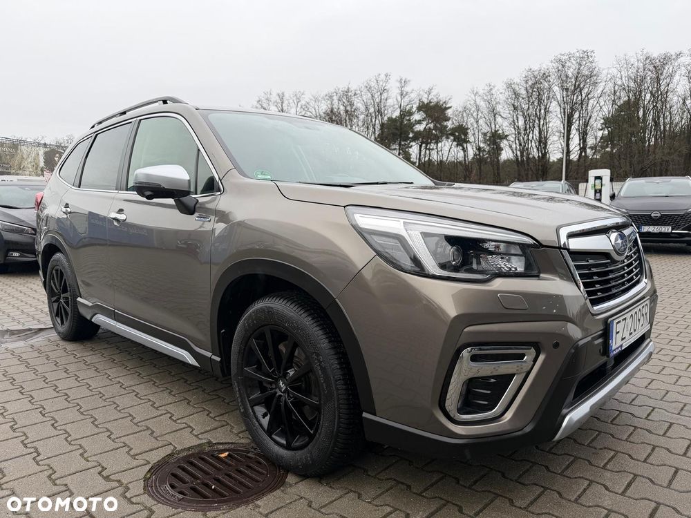 Subaru Forester 2.0i-L Platinum (EyeSight) Lineartronic - 3