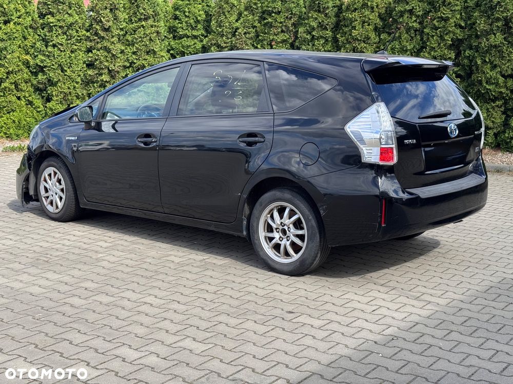 Toyota Prius+ (Hybrid) - 5
