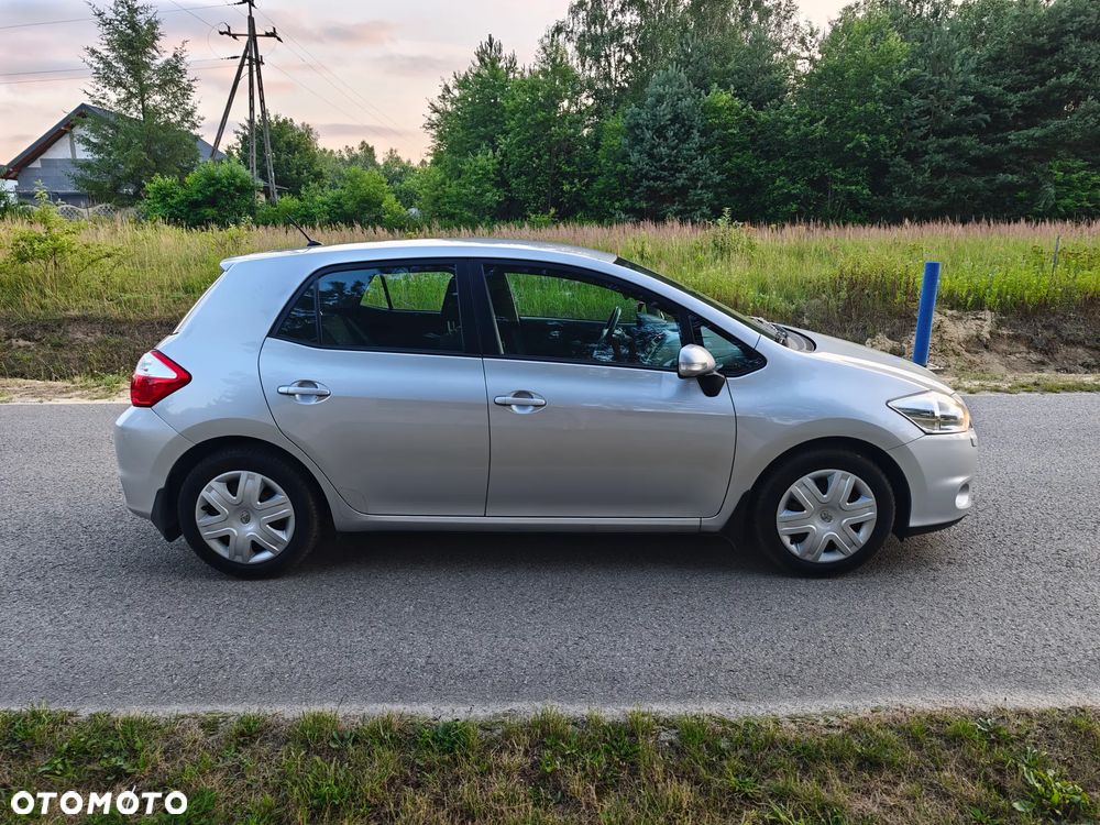 Toyota Auris 1.6 Valvematic Life - 5