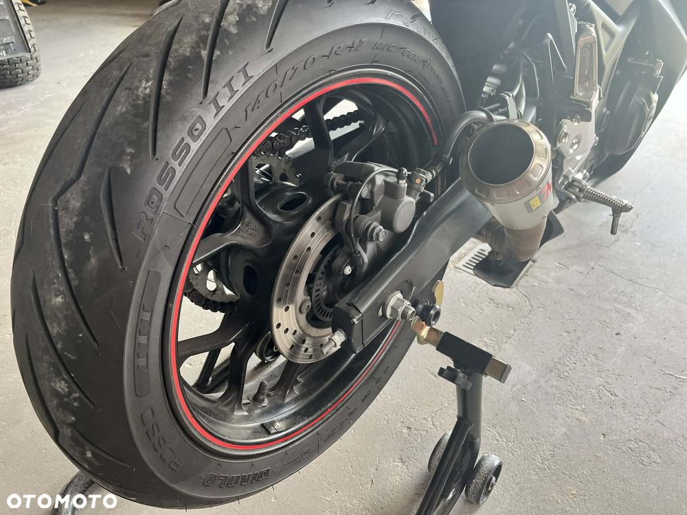 Yamaha R3 - 10