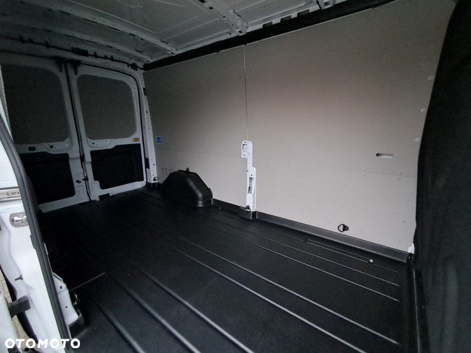 Ford Transit - 16