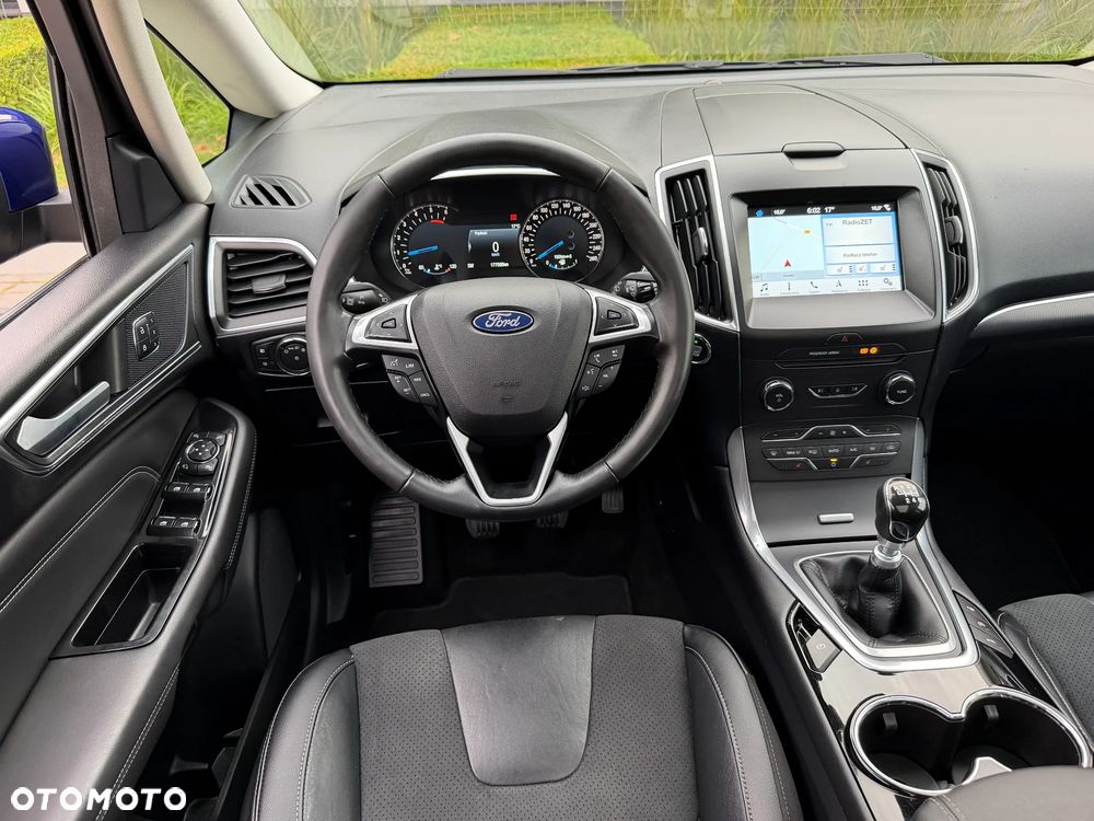 Ford S-Max 2.0 TDCi 4WD Titanium - 32