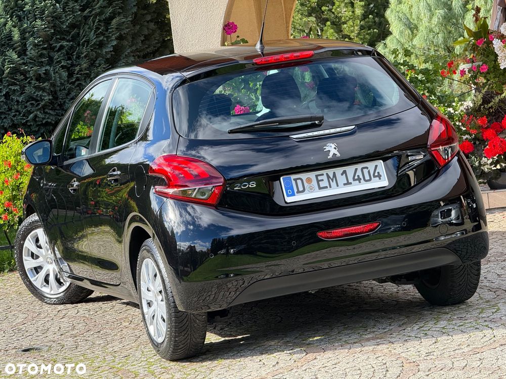 Peugeot 208 1.2 PureTech GPF Allure S&S - 6