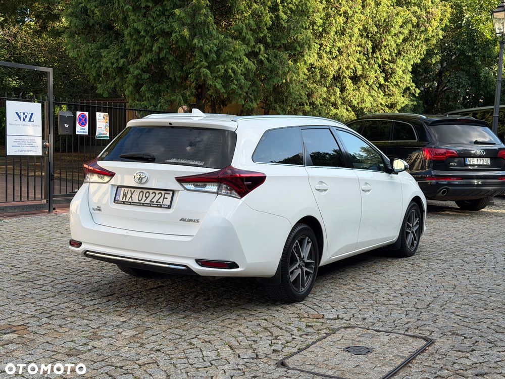 Toyota Auris 1.6 Active - 9