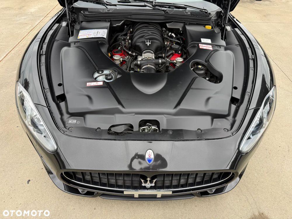 Maserati GranTurismo - 10
