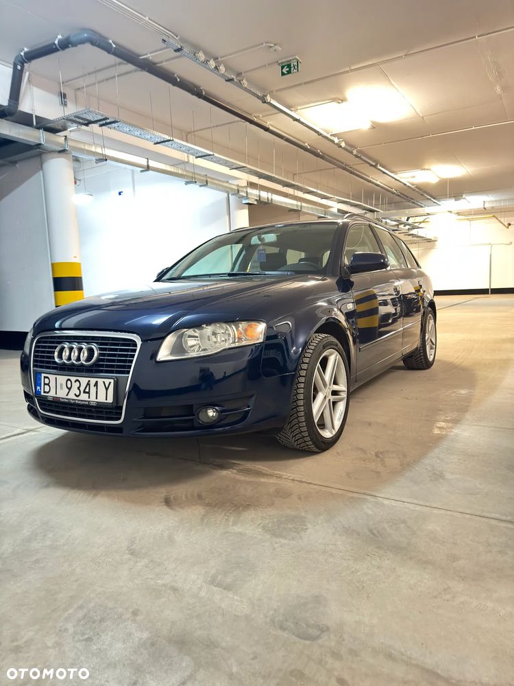 Audi A4 Avant - 1