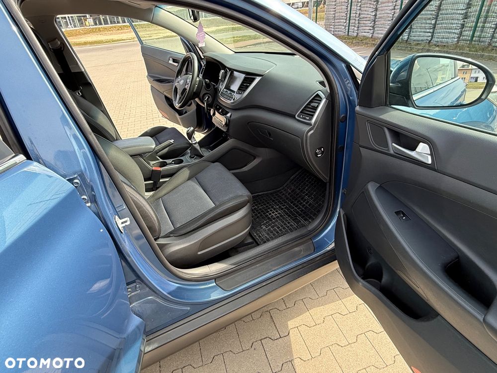 Hyundai Tucson blue 1.7 CRDi 2WD Passion - 16