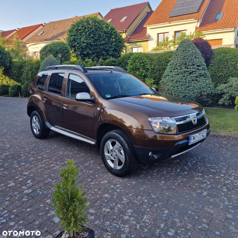 Dacia Duster 1.6 Laureate 4x4 - 1