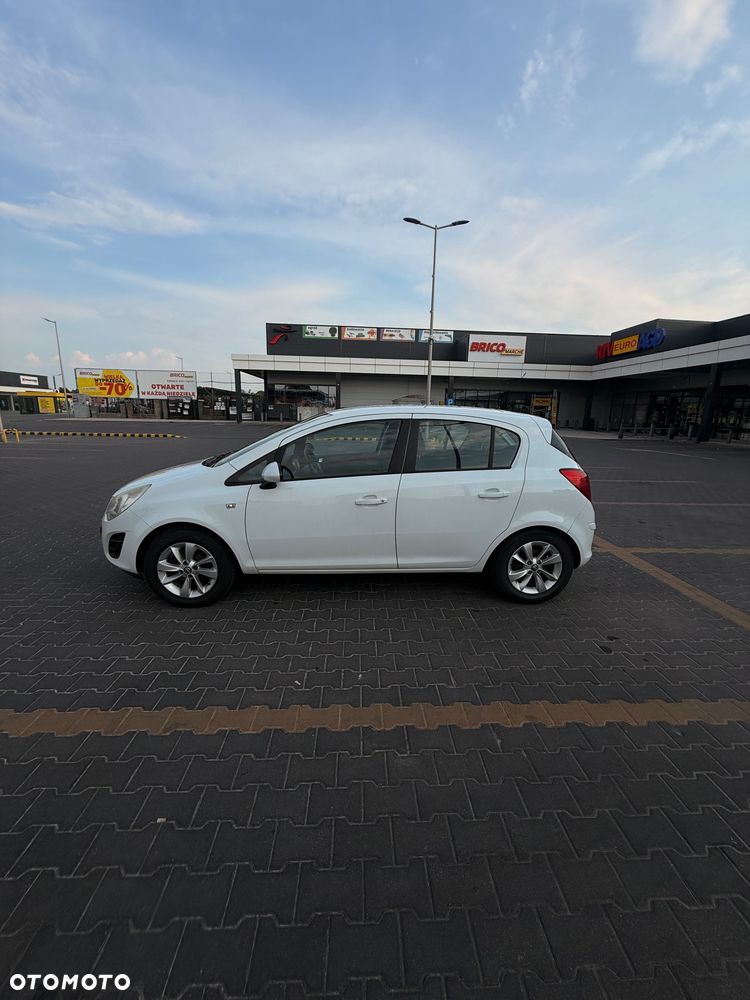 Opel Corsa - 2