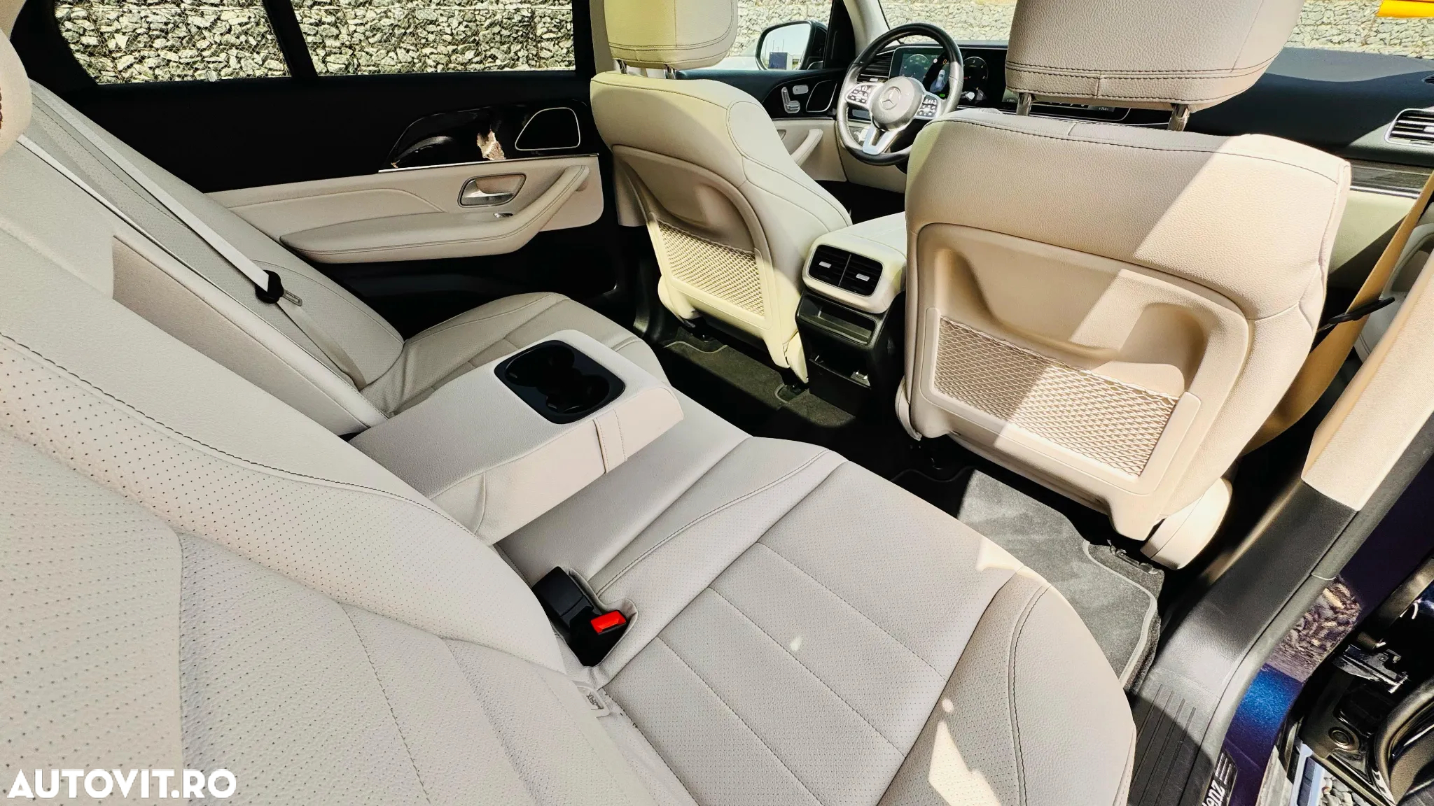 Mercedes-Benz GLE 300 d 4Matic 9G-TRONIC AMG Line - 13
