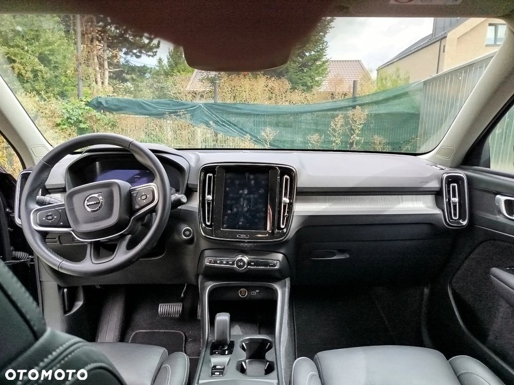 Volvo XC 40 B3 Core - 4