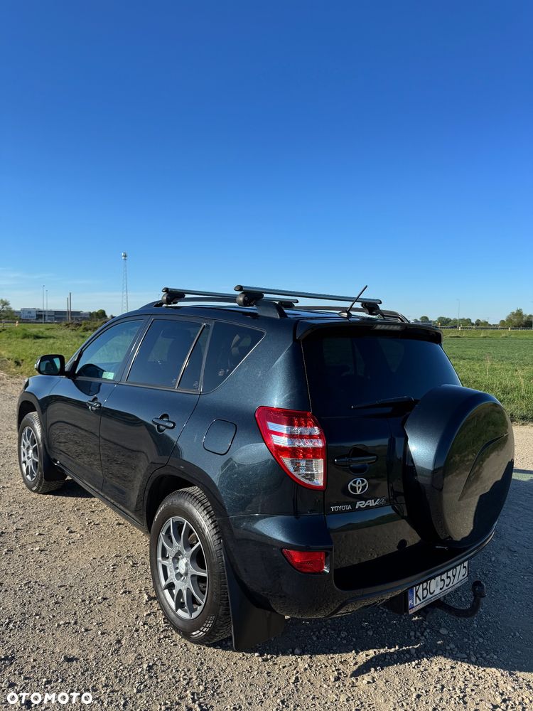 Toyota RAV4 - 7