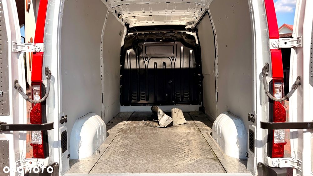Renault Master - 16
