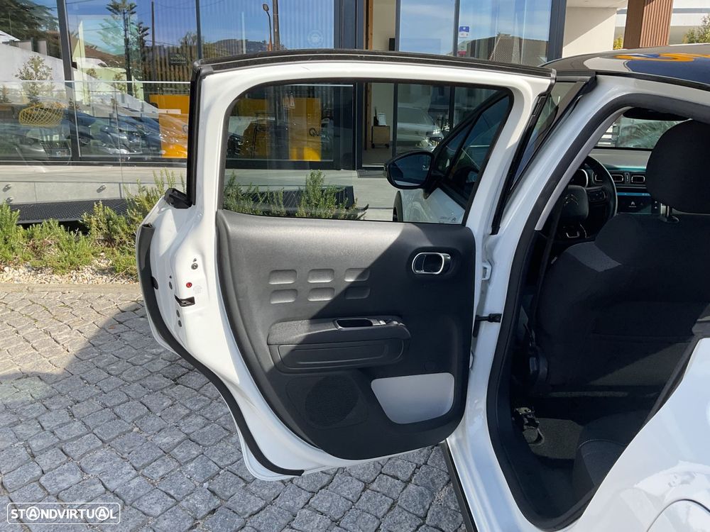 Citroën C3 1.2 PureTech Shine EAT6 - 38