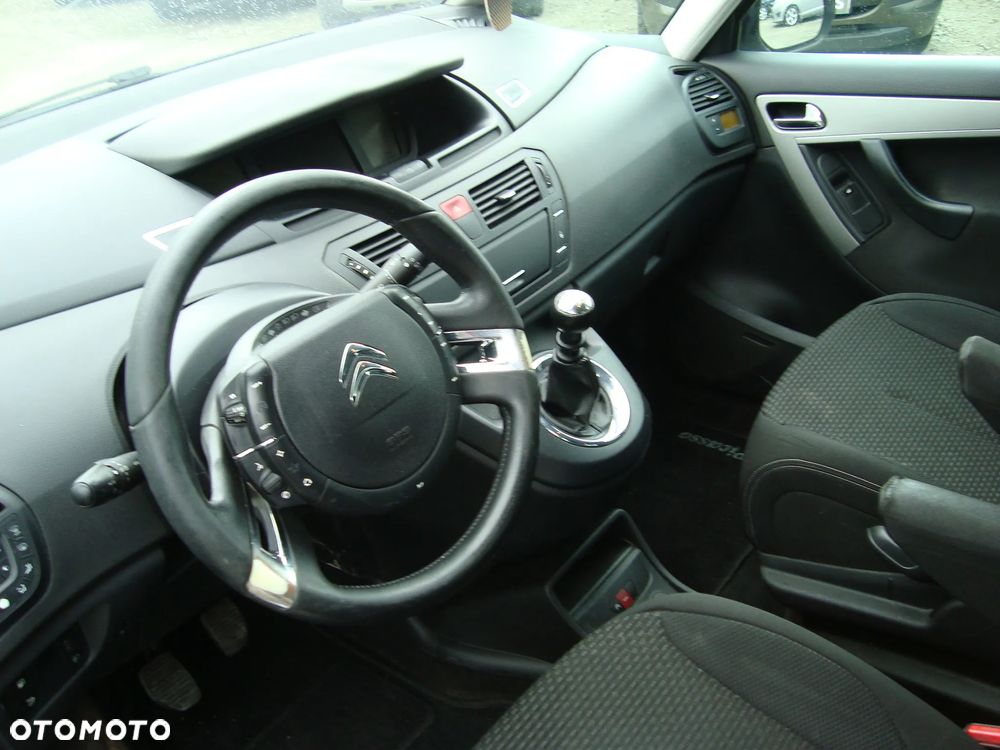 Citroën C4 Picasso - 9