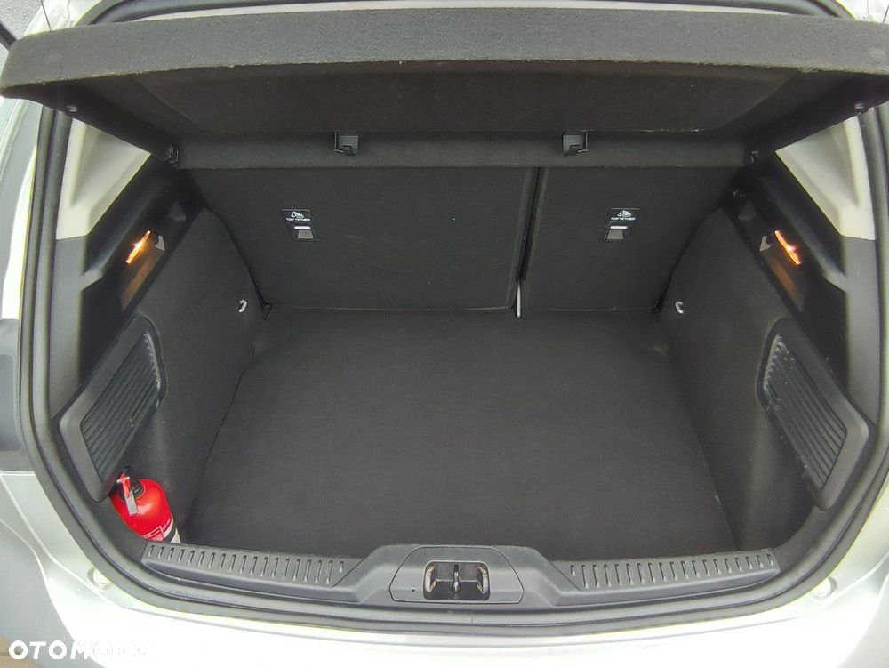 Ford Focus - 29