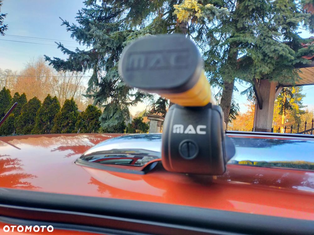 Chevrolet HHR 2.4 LT - 10