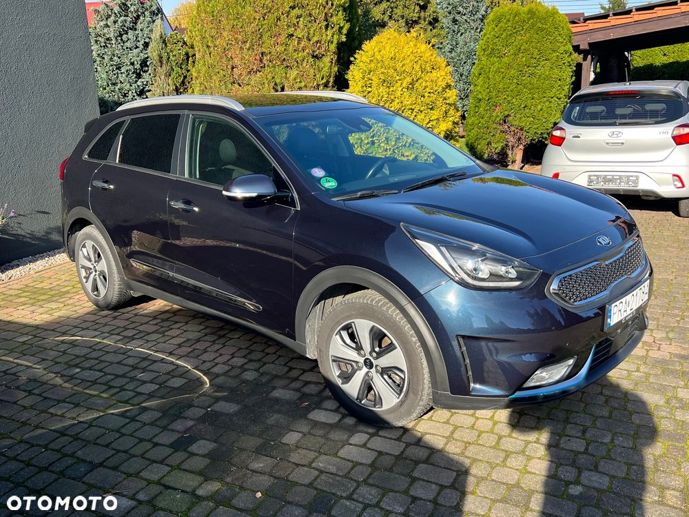 Kia Niro - 38