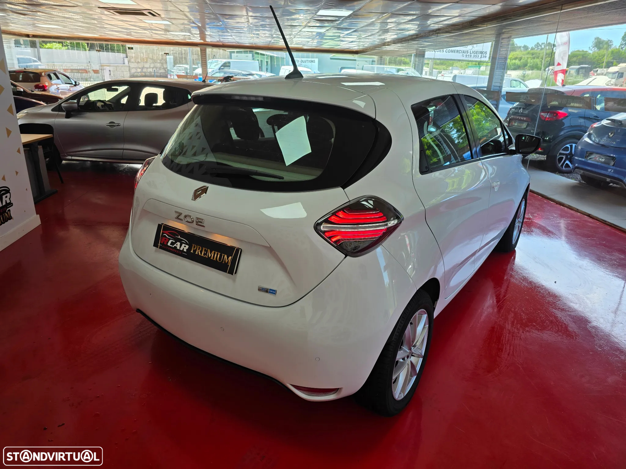 Renault Zoe (c/ Bateria) E-Tech EV50 Equilibre - 4