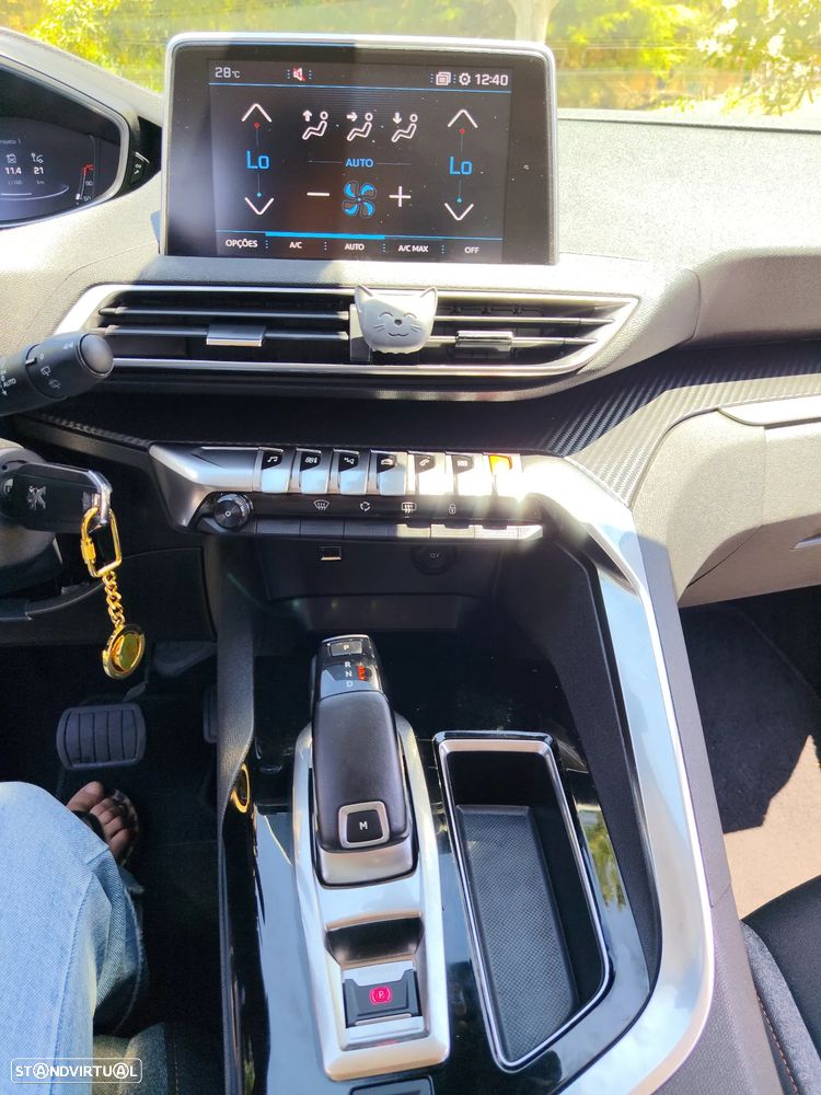 Peugeot 3008 BlueHDi 130 Stop & Start EAT8 Allure - 10