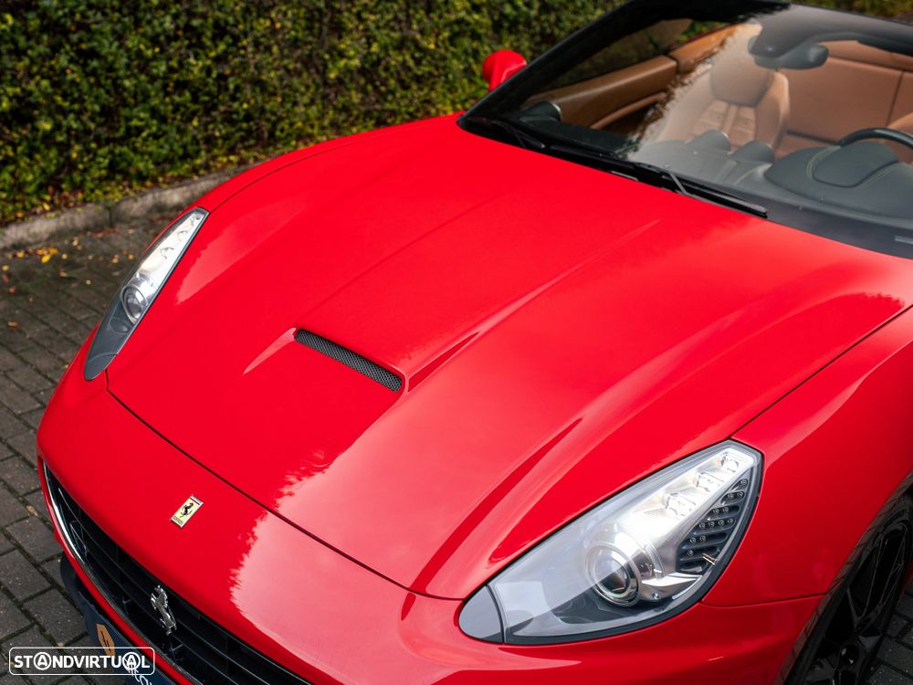 Ferrari California F1 - 12