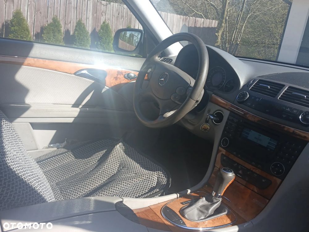 Mercedes-Benz Klasa E 280 CDI 4-Matic Elegance - 6