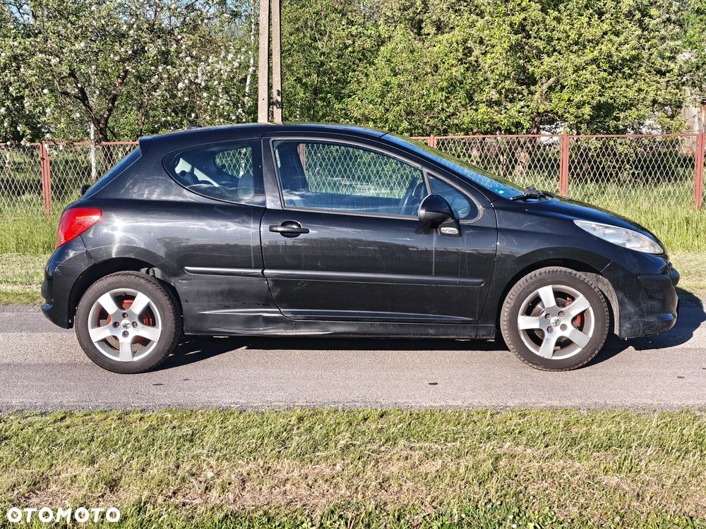 Peugeot 207 75 Filou - 7