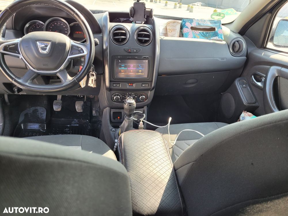 Dacia Duster 1.6 4x2 Laureate - 17